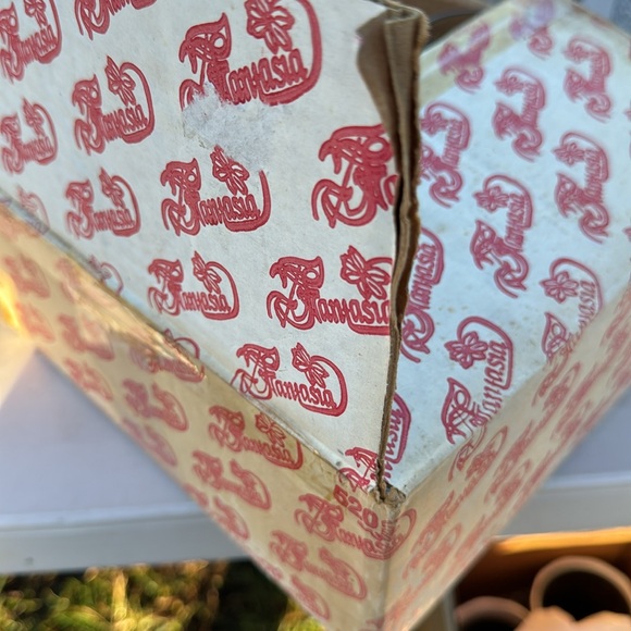 Princess House Fantasia crystal mugs and plates - Picture 4 of 4